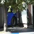 Među povređenima i dete (6): Novi podaci o povređenima u nesreći u Zemunu: Devojčicu (15) ubio autobus koji je prošao na…