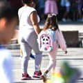 Počinje školska godina: U prvi razred kreće 65.000 đaka