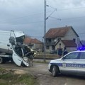 "Bio je na pola prelaza kad je uočio voz" Očevici za Kurir: Stao, krenuo unazad a onda samo dodao gas! Železničari: Pukom…