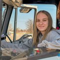 Za volanom bez dileme - maturantkinja koja svoju budućnost vidi u kamionu
