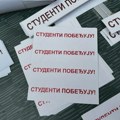 У Крушевцу студенти делили налепнице, комунална полиција казнила оне који их лепе