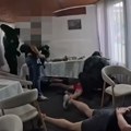 (Foto) Velika akcija policije u Jagodini: Petoro uhapšeno, zaplenjeno 14,5 kilograma droge, gasni pištolj i 6.000 evra