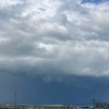 Tmurni oblaci jure ka Srbiji! Radarski snimci sve pokazali, zna se tačan sat kada počinje nevreme: RHMZ hitno upalio alarme za…