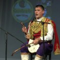 „Zavet“ u Kragujevcu čuva srpsku epsku poeziju kroz zvuk gusala