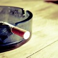 Potpuna zabrana pušenja u zatvorenom – između zdravlja, profita i društvenih normi