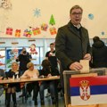 Zapad ne čestita Vučiću, ali će nastaviti da ga tetoši