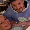 Celoj familiji poslao sliku sa porođaja žene! Supruga poludela kad je shvatila šta im je stiglo! (video)