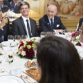 Омиљена јела светских краљева, диктатора, председника: Обама умало изазвао дипломатски скандал због сира