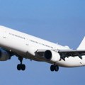 Drama na letu: Putnici se potukli u avionu, uhapšeni čim su sleteli u Zadar