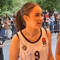 Ljubica u Partizanovom dresu na maturu