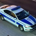 Potera u Novom Pazaru: Muškarac bežao od policije kroz grad, pa sleteo u reku