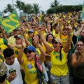 Sin Žaira Bolsonara želi da preuzme vlast u Brazilu: Lula se bori za četvrti mandat posle žestoke kampanje