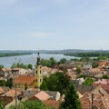 Najlepša fotografija danas: Ovako Zemunci čestitaju rođendan najvažnijoj osobi u životu