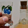 Srpska rakija među 25 najboljih žestokih pića na svetu u konkurenciji 2.754 uzorka! Trijumf simbol tradicije srpske…