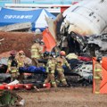 Policija pretražila kancelarije Džedžu era i aerodrom: Još se ne zna zašto avion nije mogao da spusti točkove