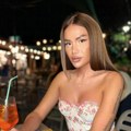 Šok, fanovi u neverici: Transrodna influenserka se skinula i zapalila društvene mreže! (foto)
