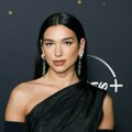 Dua Lipa u nikad kraćoj haljini (FOTO)