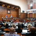Skupština Srbije usvojila svih 40 tačaka dnevnog reda, odbijeni svi amandmani opozicije