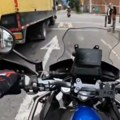 Zapamtite savete, sačuvajte glavu i spasite se zatvora: Kako da se motociklisti i vozači izbegnu jedni druge