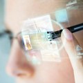 Meta naočare osvajaju tržište: Da li telefoni uskoro postaju prošlost?