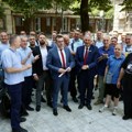 Poništava se konkurs sa "Strelom", stižu novi trolejbusi i autobusi: Završen sastanak Vučića i GSP-a