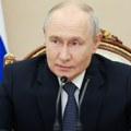 Putin: Uveren sam da će se građani odazvati pozivu da izađu na izbore