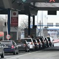 Gužve na izlazu iz Srbije: Na Horgošu II čeka se 90 minuta, duže kolone i kod Ljube i Prohora Pčinjskog
