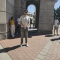 Niški student oslobođen optužbi: Tužilaštvo ga teretilo da je jajima i vodom gađao gradonačelnika