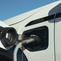 Šest puta više emisija nego na papiru: Šta se dešava sa plug-in hibridima?