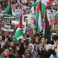 „Propalestinski skupovi nisu ‘marševi mržnje’ već izraz solidarnosti, bespomoćnosti i frustracije“: Nesrine Malik…