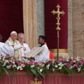 Papa nakon uskršnje mise: Mir se ne gradi oružjem