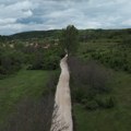 GRADONAČELNIK VASIĆ OBIŠAO RADOVE NA UREĐENJU PUTNOG PRAVCA PRISJAN – KAMIK