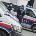 Srušio se pešački most u Austriji, dve osobe teško povređene