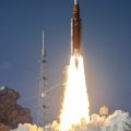 Астронаути мисије Артемис Два напустили Земљину орбиту