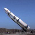 Kina prvi put uspešno vratila i uhvatila višekratni raketni potisnik