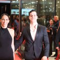 Jelisaveta Orašanin i Pavle Mensur zajedno na premijeri filma: Glumica u glamuroznoj haljini sa golim leđima, ne skidaju osmeh…
