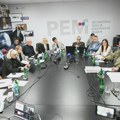 „Da li neko zna gde je Olivera Zekić?“: Članica Saveta REM-a pitala da li je bivša predsednica i dalje zaposlena i dolazi li…