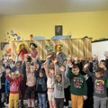 U Osnovnoj školi u Preljini odigrana predstava „Srećko“ lutkarskog pozorišta „Cvrčak“