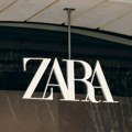Nakon poziva na bojkot, prva poruka iz kompanije Zara: Kolekcija je osmišljena u julu