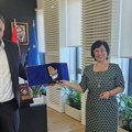 Republički geodetski zavod dodelio priznanje direktorki Poreske uprave za izuzetnu saradnju