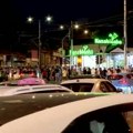 Kordon policije u Užicu, policajci sprečavaju blokadu na Autokomandi u Beogradu