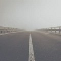 Стање на путевима: Магла отежава вожњу