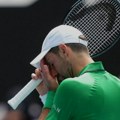 Pao novi svetski rekord! Evo za koliko je prodat reket Novaka Đokovića sa finala Australijan opena 2012. godine