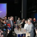 Vučić na ceremoniji uručenja rešenja za podsticaje u proizvodnji pića
