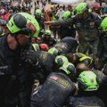 Stiže još spasilačkih timova u Venecuelu, ali nade da će biti pronađeni preživeli sve su manje (VIDEO)