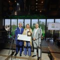 Dodeljene nagrade "Zlatni petao- powered by Intesa" za najboljeg mladog poljoprivrednika i najuspešniju ženu u poljoprivredi