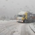 Zastrašujuće mećave udarile na Bosnu i Hrvatsku! Popaljeni alarmi u regionu - orkanska oluja na Jadranu!(video)