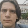 Student: Rektorka Državnog univerziteta u Pazaru upala sa privatnim obezbeđenjem u zgradu, studenti traže da je uprava napusti…