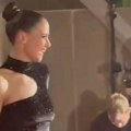 Певачица показала савршену линију на премијери филма: Не крије понос што је део "Повратка Жикине династије"