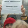 Nišlije protestovale ispred "Sremca": Zatražena smena privremenog školskog odbora